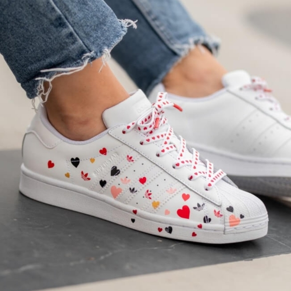 ADIDAS Limited Edition Superstar Hearts Shoes 7 - Picture 1 of 14